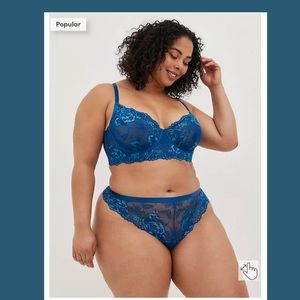 TORRID NWT 2 PIECE LINGERIE SET SIZE 4